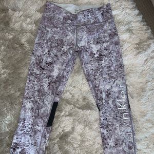 Calvin Klein Capri leggings